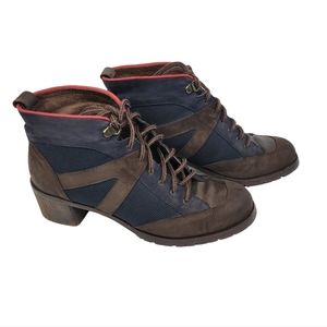 Donald J Pliner Heeled Ankle Boot 7.5N